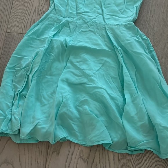 Aritzia talula dress size 2 - Picture 6 of 8